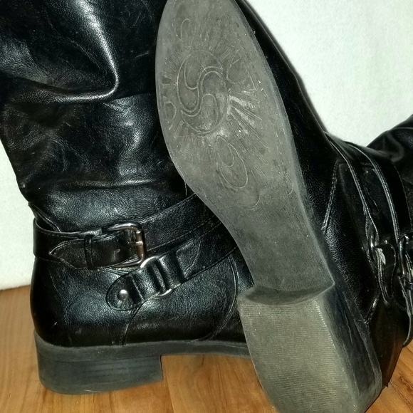 Black Knee High Boots - Picture 5 of 5